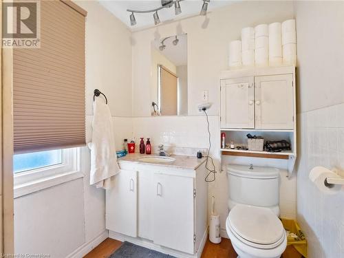 567 Killaly St Street E, Port Colborne, ON - Indoor Photo Showing Bathroom
