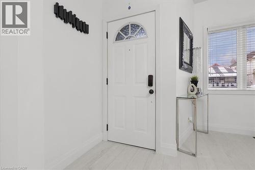 39 Division Street, Hamilton, ON - Indoor Photo Showing Other Room