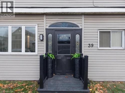 39 Division Street, Hamilton, ON - Outdoor
