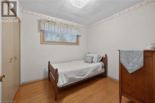 2nd of 3 bedrooms.  Hardwood flooring featured. - 59 Cloke Court, Hamilton, ON - Indoor Photo Showing Bedroom