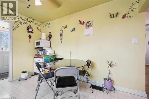 Dining area with baseboards and a ceiling fan - 263 East 36Th Street, Hamilton, ON - Indoor