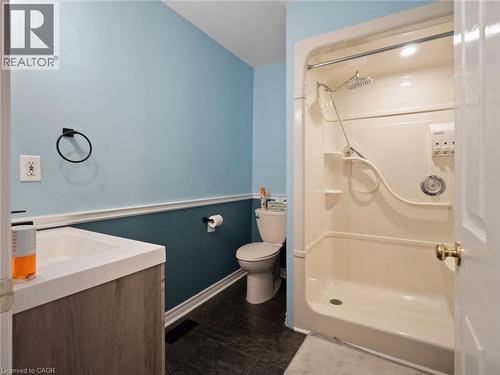 105 Calla Terrace, Welland, ON - Indoor Photo Showing Bathroom