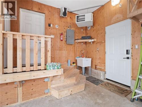 105 Calla Terrace, Welland, ON - Indoor Photo Showing Other Room