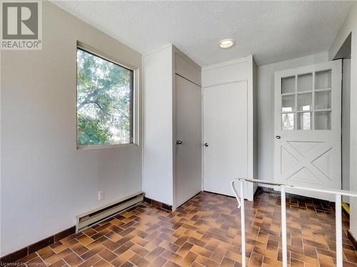 51 Augusta Street, Hamilton, ON - Indoor Photo Showing Other Room