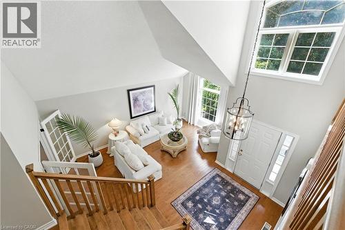 2139 Bushtrail Court, Burlington, ON - Indoor Photo Showing Other Room