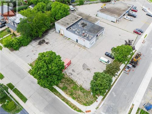 8 Oxford Street, Cambridge, ON 