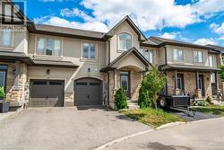 98 SHOREVIEW Place Unit# 40  Stoney Creek, ON L8E 0J4