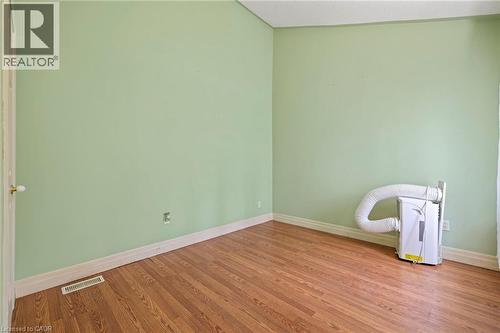 15 Dalhousie Avenue, Hamilton, ON - Indoor Photo Showing Other Room