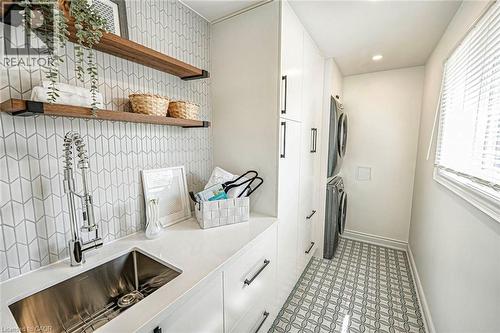 2344 Kenbarb Road, Mississauga, ON - Indoor