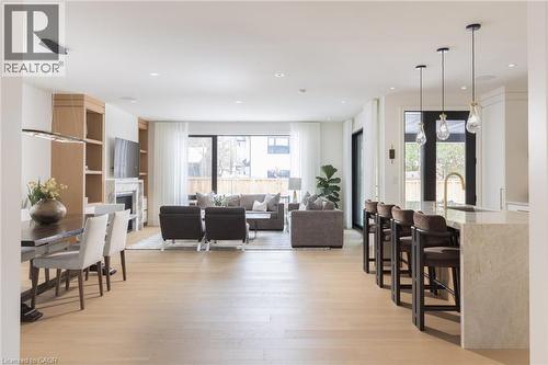 540 Patricia Drive, Oakville, ON - Indoor