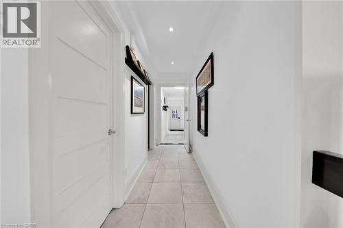 Hallway featuring light tile patterned floors and recessed lighting - 404 Mountain Brow Boulevard E, Hamilton, ON - Indoor Photo Showing Other Room