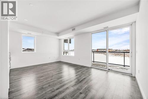 7549A Kalar Road Unit# 301, Niagara Falls, ON - Indoor Photo Showing Other Room