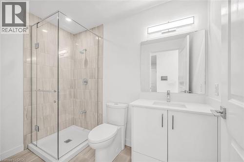 7549A Kalar Road Unit# 301, Niagara Falls, ON - Indoor Photo Showing Bathroom