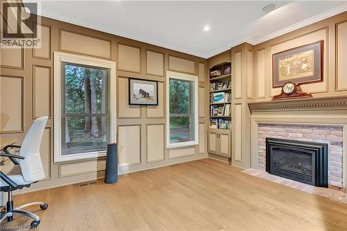 22 Deerpath Court, Cambridge, ON - Indoor Photo Showing Living Room With Fireplace