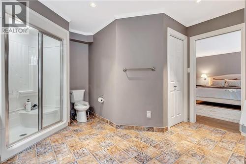 22 Deerpath Court, Cambridge, ON - Indoor Photo Showing Bathroom