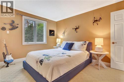 22 Deerpath Court, Cambridge, ON - Indoor Photo Showing Bedroom