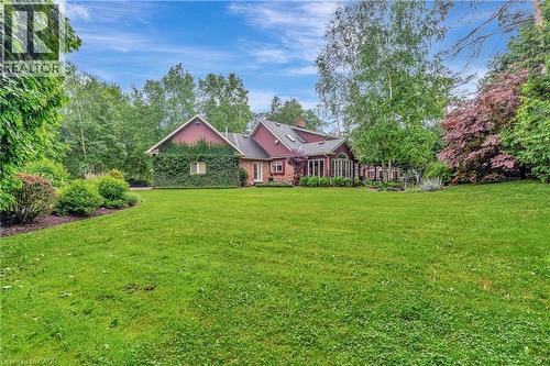 22 Deerpath Court, Cambridge, ON - Outdoor