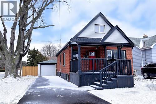 215 WALTER Avenue S  Hamilton, ON L8K 3L3
