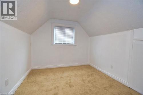 215 Walter Avenue S, Hamilton, ON - Indoor Photo Showing Other Room