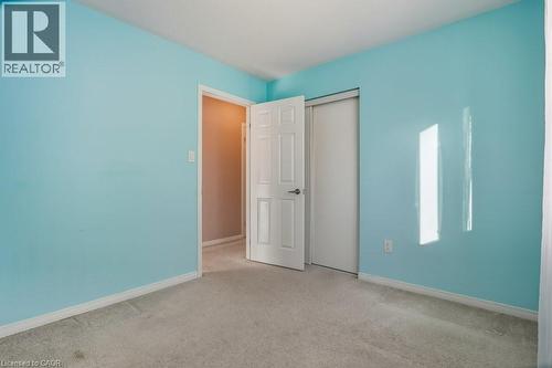 286 Apple Hill Crescent, Kitchener, ON - Indoor Photo Showing Other Room
