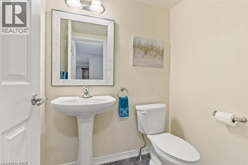 286 Apple Hill Crescent, Kitchener, ON - Indoor Photo Showing Bathroom