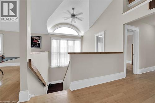 550 Beach Boulevard, Hamilton, ON - Indoor Photo Showing Other Room