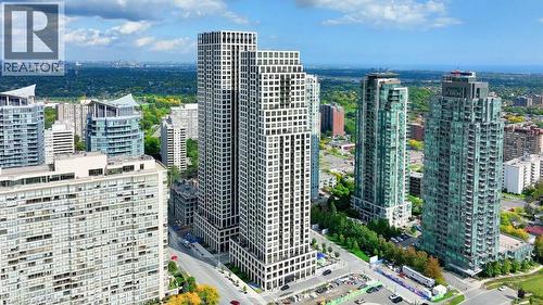 36 ELM Drive W Unit# 705  Mississauga, ON L5B 0N3