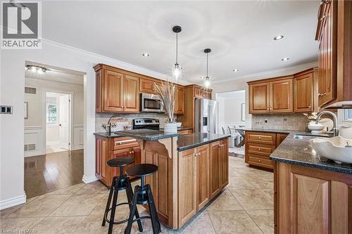 4069 Lakeshore Road, Burlington, ON - Indoor Photo Showing Kitchen