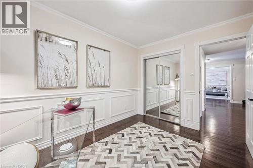 4069 Lakeshore Road, Burlington, ON - Indoor