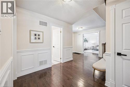 4069 Lakeshore Road, Burlington, ON - Indoor Photo Showing Other Room