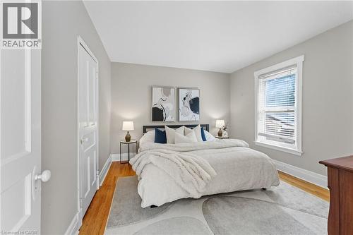 13 Bruce Street, Hamilton, ON - Indoor Photo Showing Bedroom