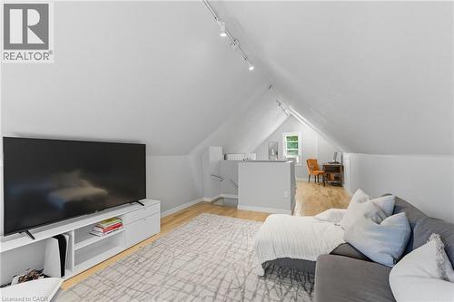 13 Bruce Street, Hamilton, ON - Indoor Photo Showing Other Room