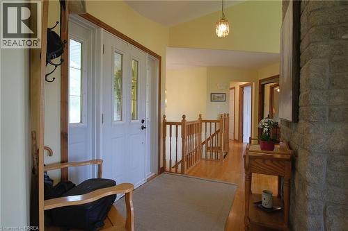 Large entry. - 546299 Sideroad 4B, Kimberley, ON 