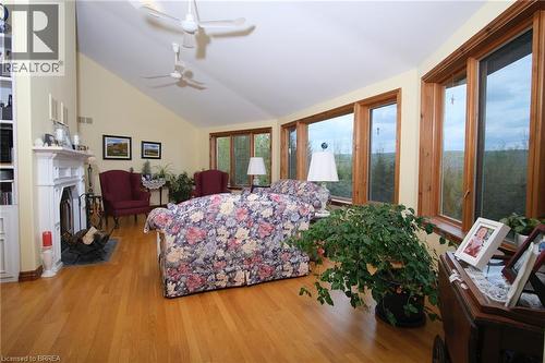 12' vaulted ceilings. - 546299 Sideroad 4B, Kimberley, ON 