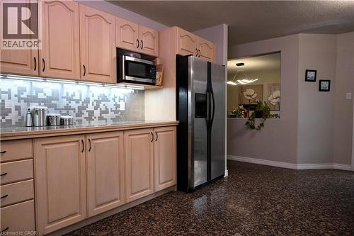 11 Apple Ridge Drive, Kitchener, ON - Indoor Photo Showing Kitchen