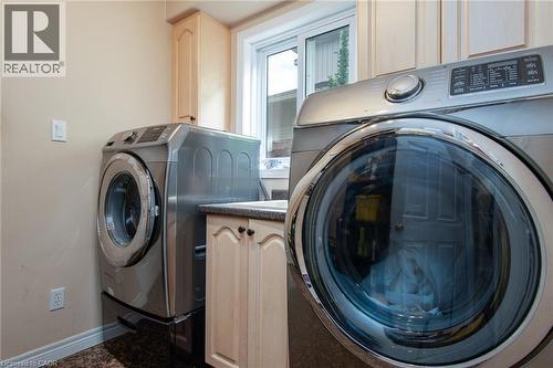 11 Apple Ridge Drive, Kitchener, ON - Indoor Photo Showing Laundry Room