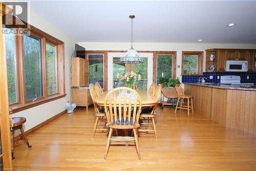 546299 Sideroad 4B, Kimberley, ON - Indoor Photo Showing Dining Room