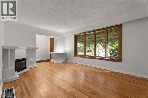 98 Laurier Avenue, Hamilton, ON 