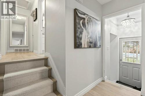 16 Old Oxford Road, St. Catharines, ON - Indoor Photo Showing Other Room