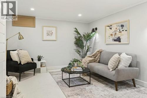 16 Old Oxford Road, St. Catharines, ON - Indoor