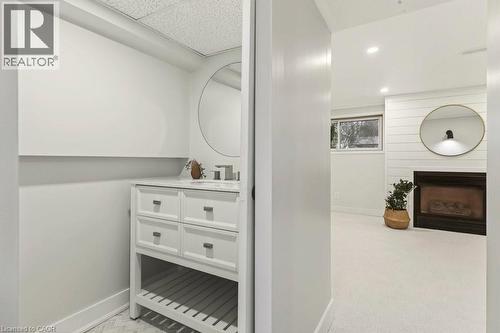 16 Old Oxford Road, St. Catharines, ON - Indoor Photo Showing Other Room