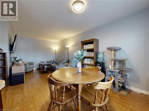 597 Speyer Circle, Milton, ON - Indoor Photo Showing Dining Room