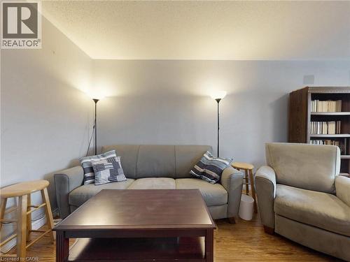 597 Speyer Circle, Milton, ON - Indoor