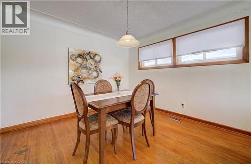 150 Howard Avenue, Hamilton, ON - Indoor Photo Showing Dining Room