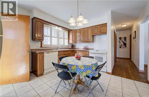 150 Howard Avenue, Hamilton, ON - Indoor