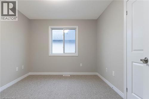 6 Laurent Avenue, Welland, ON - Indoor Photo Showing Other Room