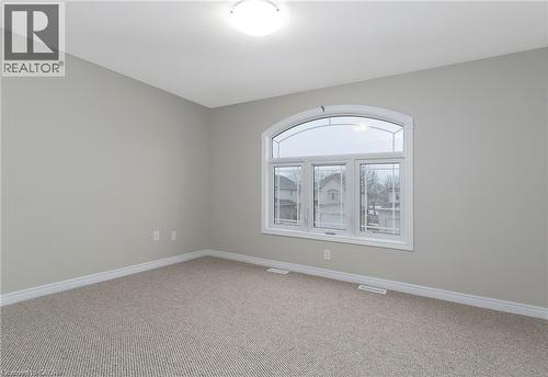 6 Laurent Avenue, Welland, ON - Indoor Photo Showing Other Room