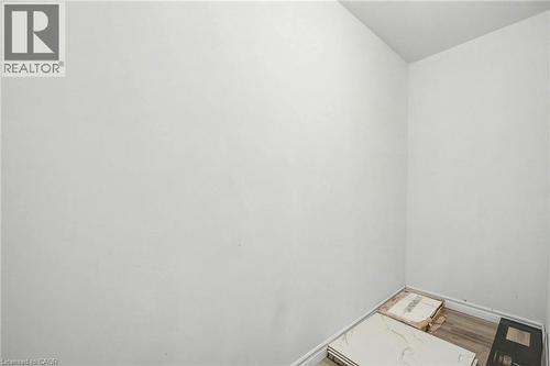24 Derby Drive, Caledonia, ON - Indoor Photo Showing Other Room