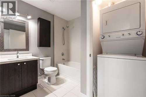 85 Robinson Street Unit# 304, Hamilton, ON - Indoor Photo Showing Laundry Room