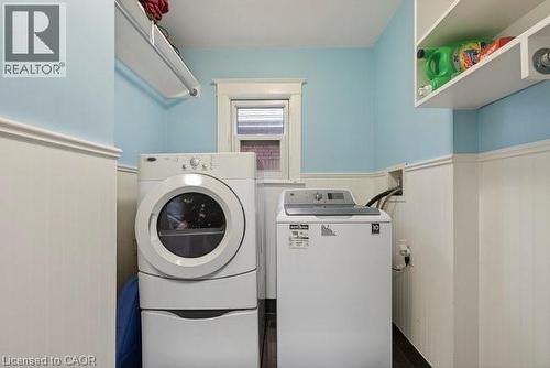 149 Leinster Avenue N, Hamilton, ON - Indoor Photo Showing Laundry Room